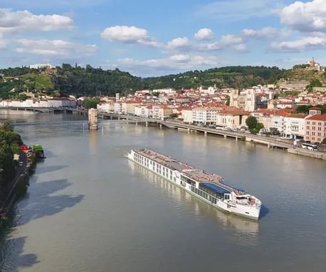 Riverside-Ravel-Vienne_about_us